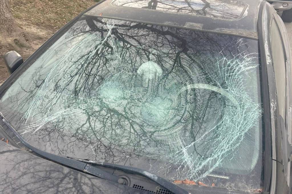 Police investigating after several cars vandalized in Vernon’s East Hill